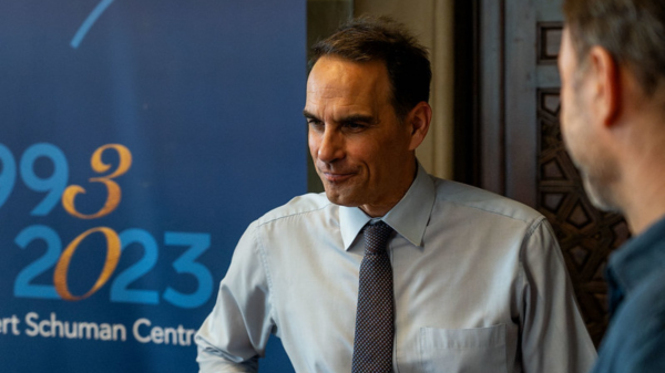 DANIELE CARAMANI EUI visual data 2